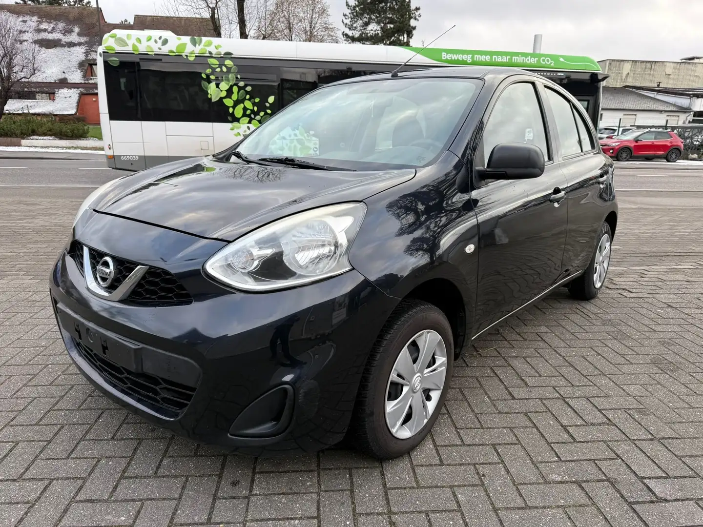 Nissan Micra Micra 1.2i Acenta GARANTIE 1 AN/JAAR Schwarz - 1