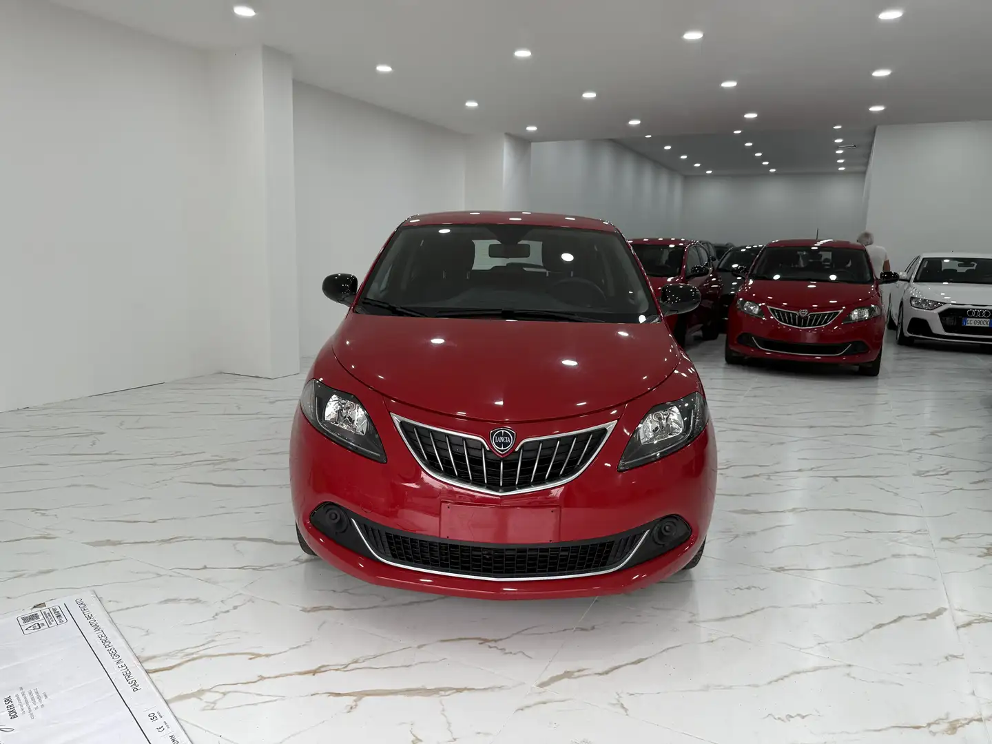 Lancia Ypsilon 1.0 firefly hybrid Gold s&s 70cv - 1