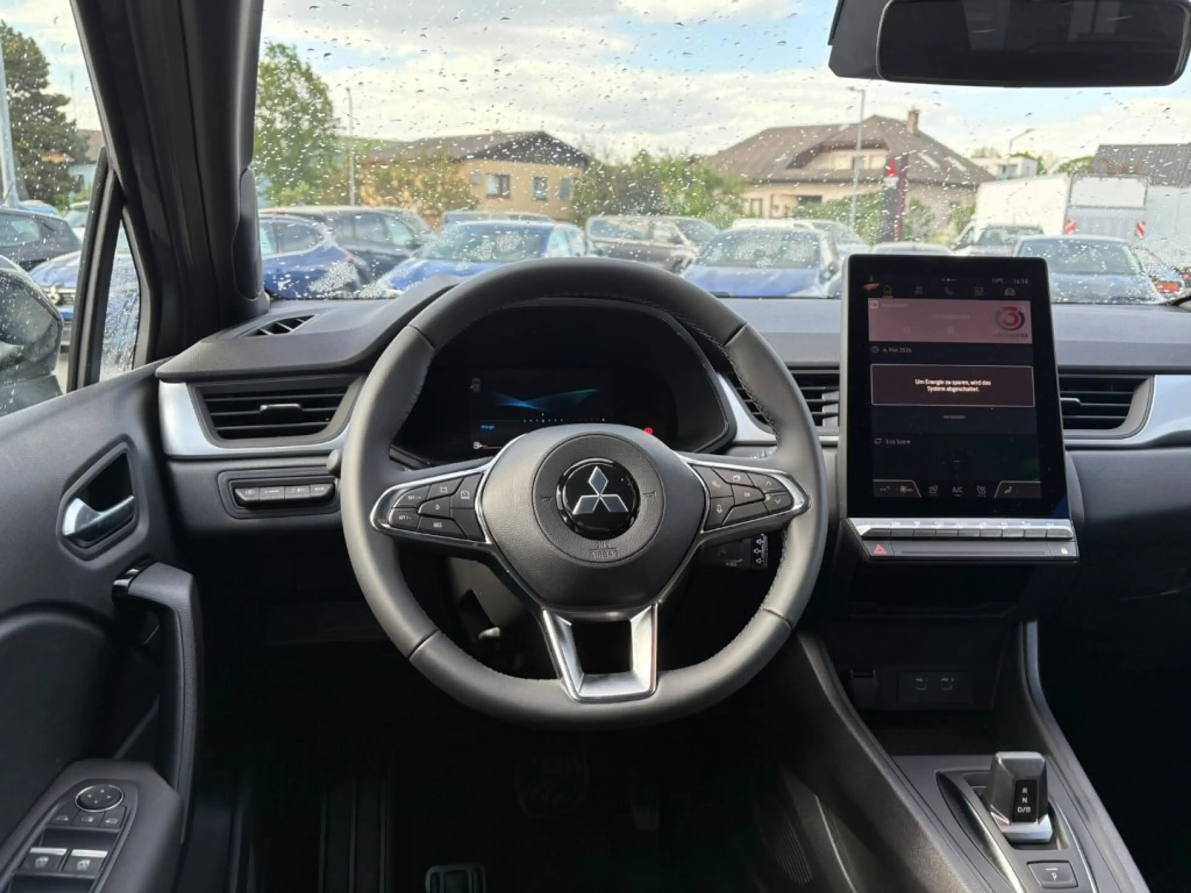 Mitsubishi Grandis 1,8 HEV Invite C AT 26 — photo 7