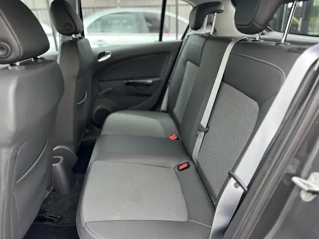 Opel Corsa view 4
