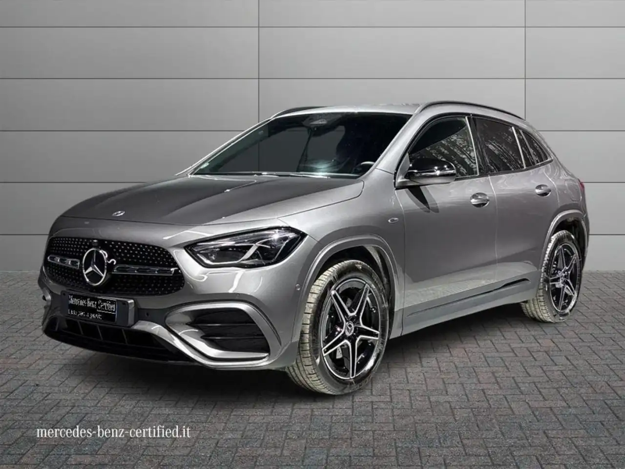 Mercedes-Benz GLA 250