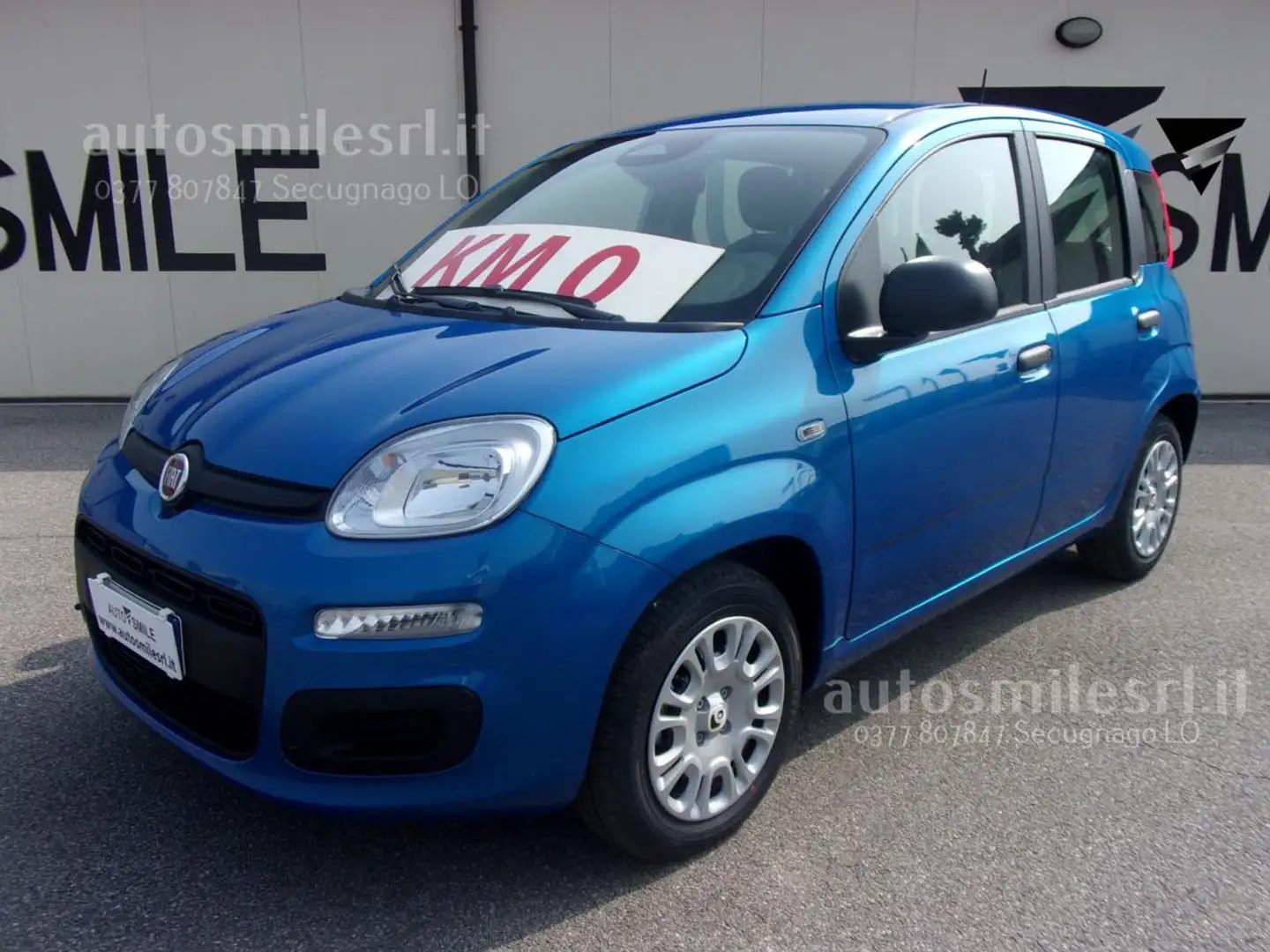 Fiat Panda 1.0 FireFly S&S Hybrid Blau - 1