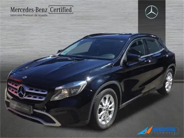Mercedes-Benz GLA 180