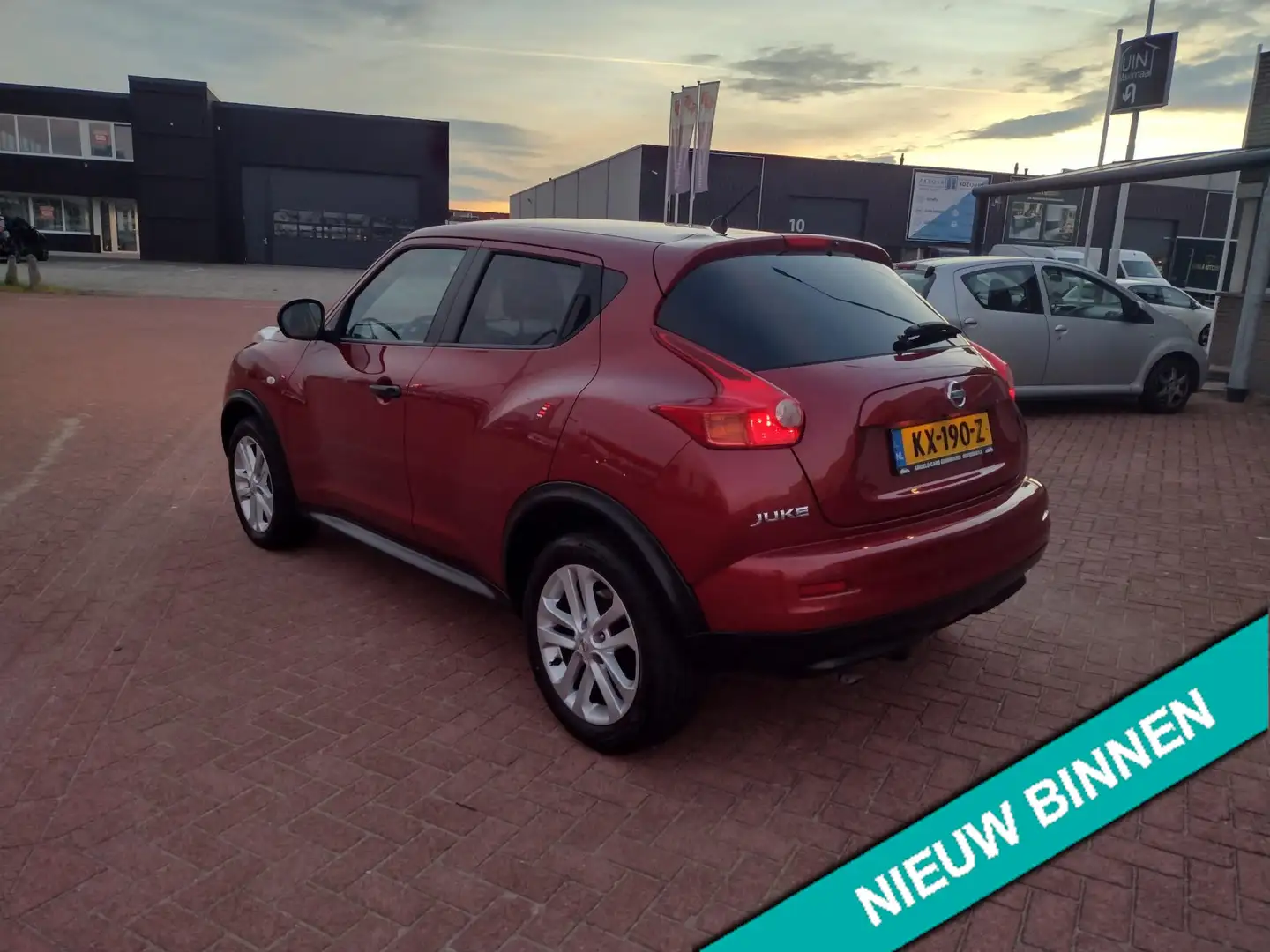 Nissan Juke 1.6 Business Edition MOOIE AUTO BEL 0619590613 HOG Rojo - 2