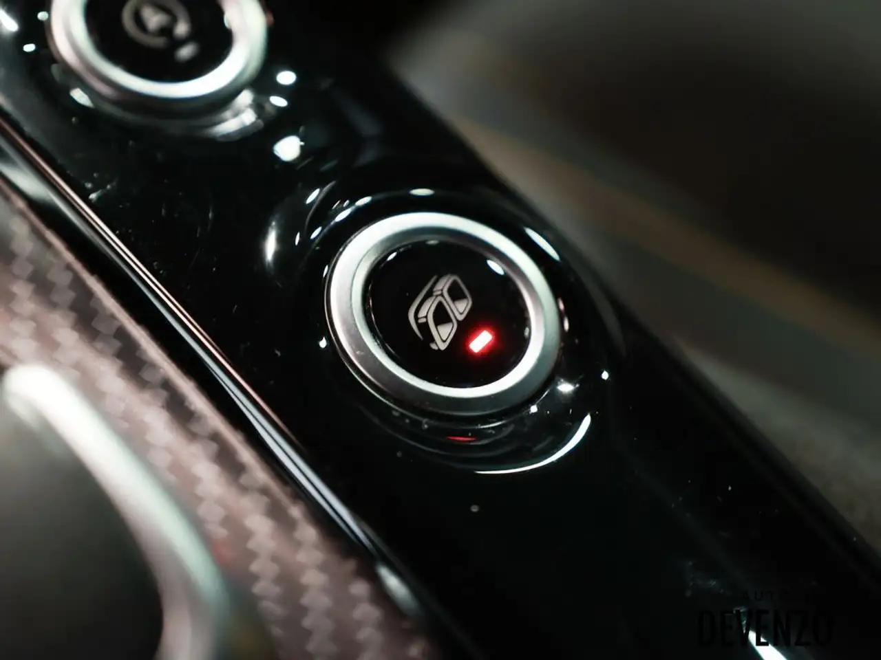 Mercedes-Benz AMG GT снимка Mercedes-Benz AMG GT