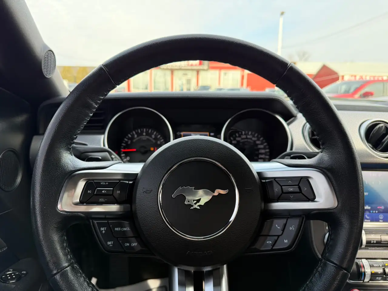 Ford Mustang снимка Ford Mustang
