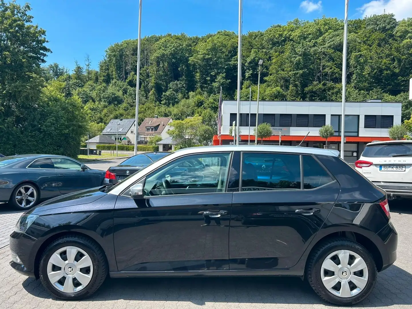 Skoda Fabia Style, SHZ, 2Zonen- Klimaauto Schwarz - 2