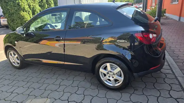 Seat Ibiza view 6