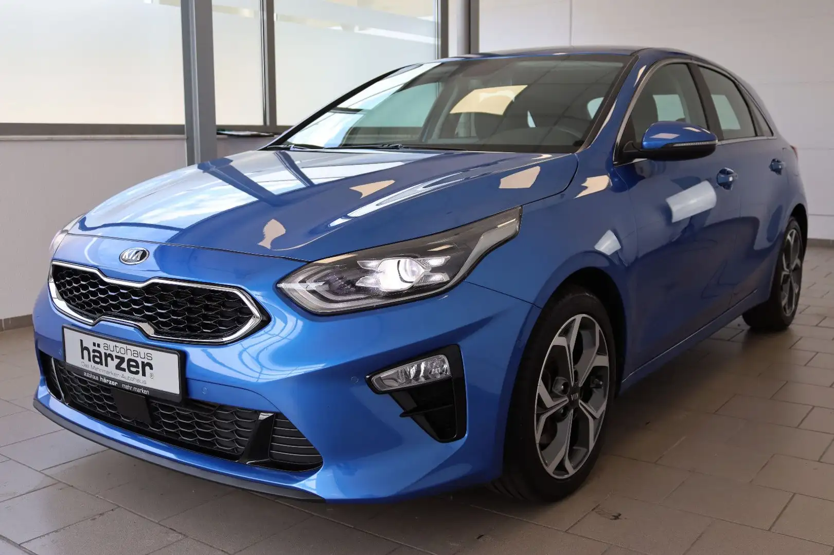Kia Ceed / cee'd Ceed 1.4T-GDI 7G-DCT Spirit *LED*NAV*AHK*PDC*JBL Blau - 2