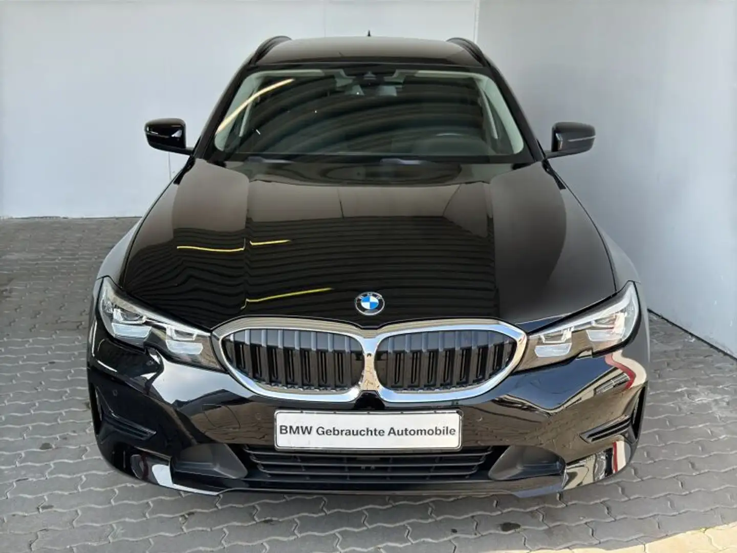 BMW 318 i Tour. Advantage Navi.LED.PDCvo+hi.WLAN.DAB Zwart - 2