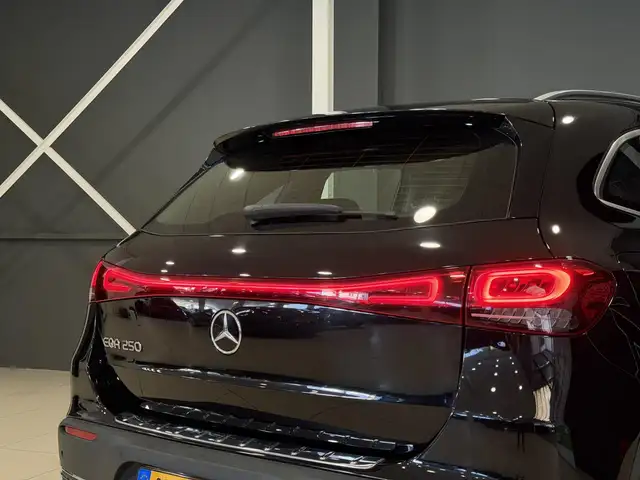 Mercedes-Benz Eqa view 17