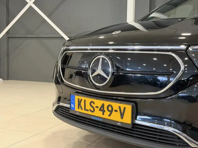 Mercedes-Benz Eqa view 8