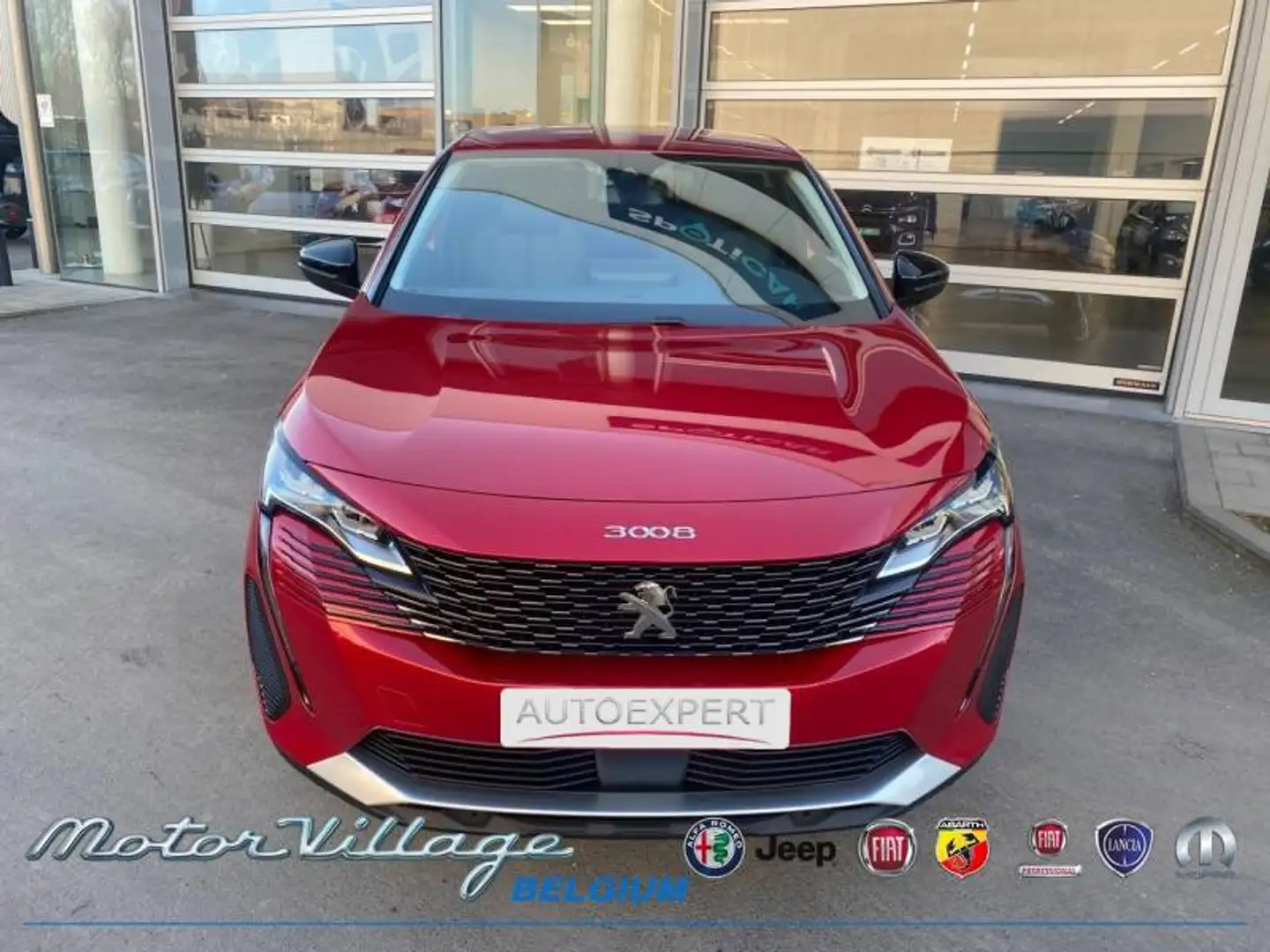 Peugeot 3008 2 1.2 PureTech 96kW S&S Allure Rood - 2