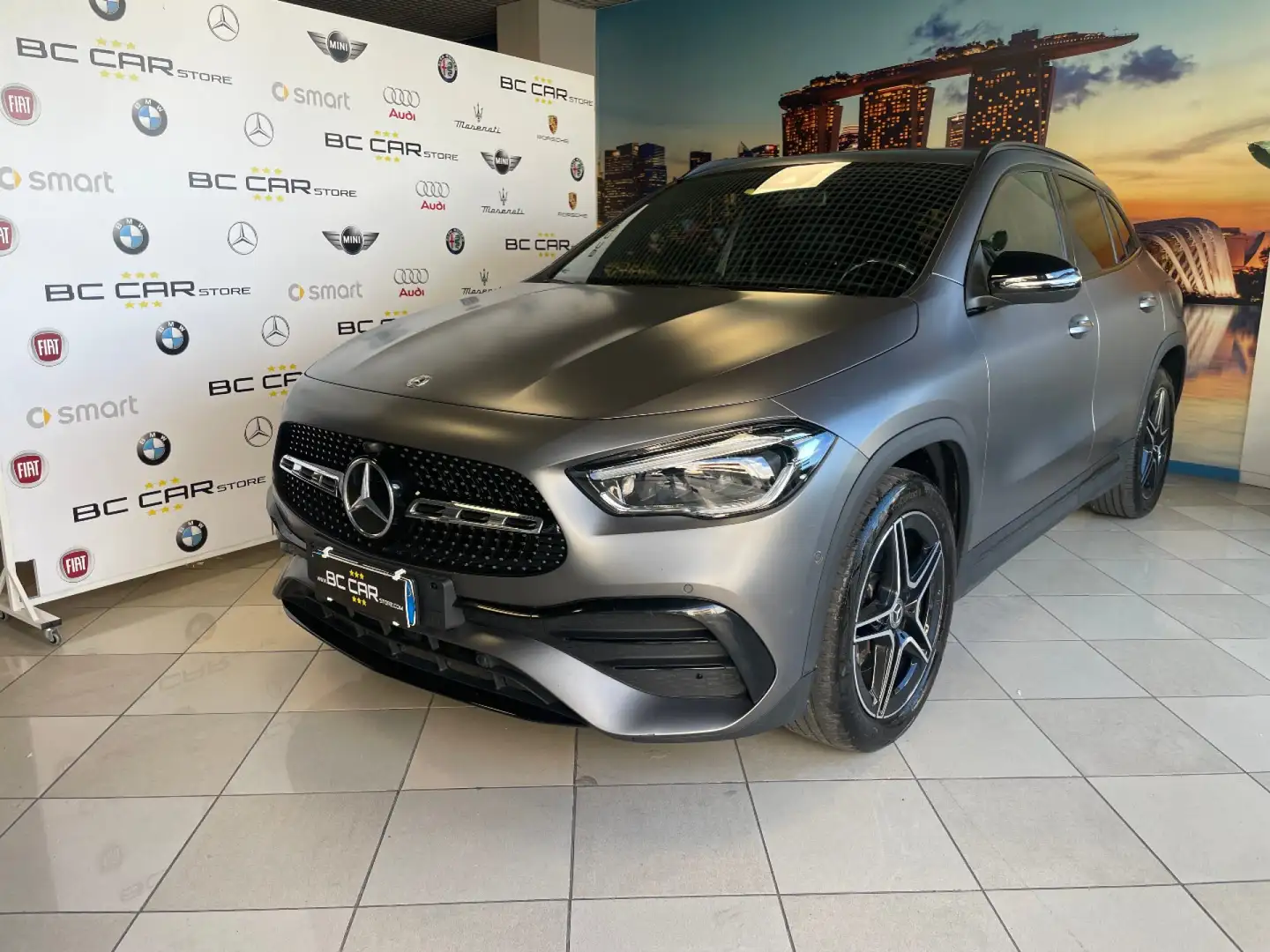 Mercedes-Benz GLA 250 EQ Power PREMIUM AMG *OPACO Grigio - 1