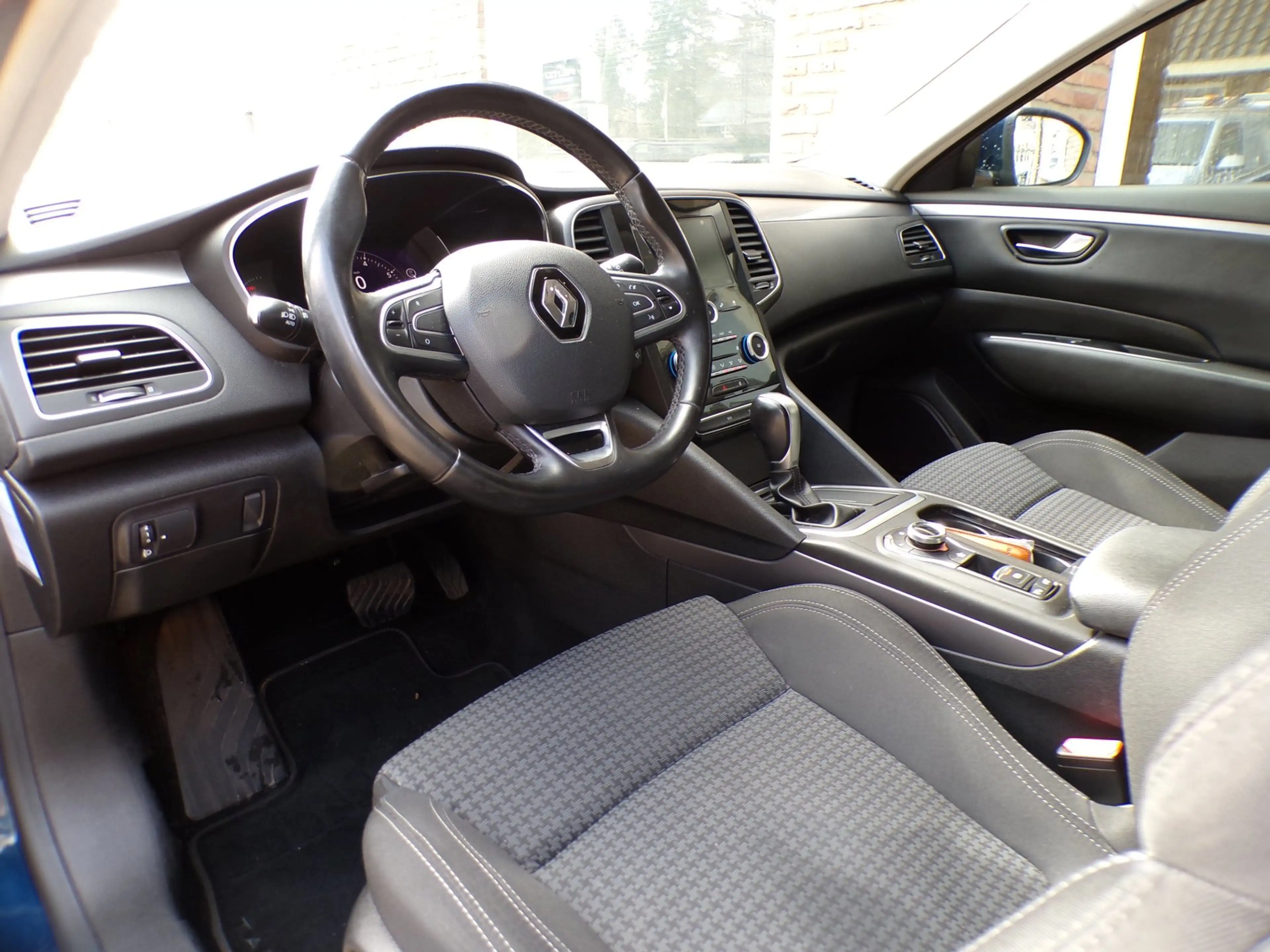 Renault Talisman Estate 1.6 TCe Zen Automaat / Navi — photo 10