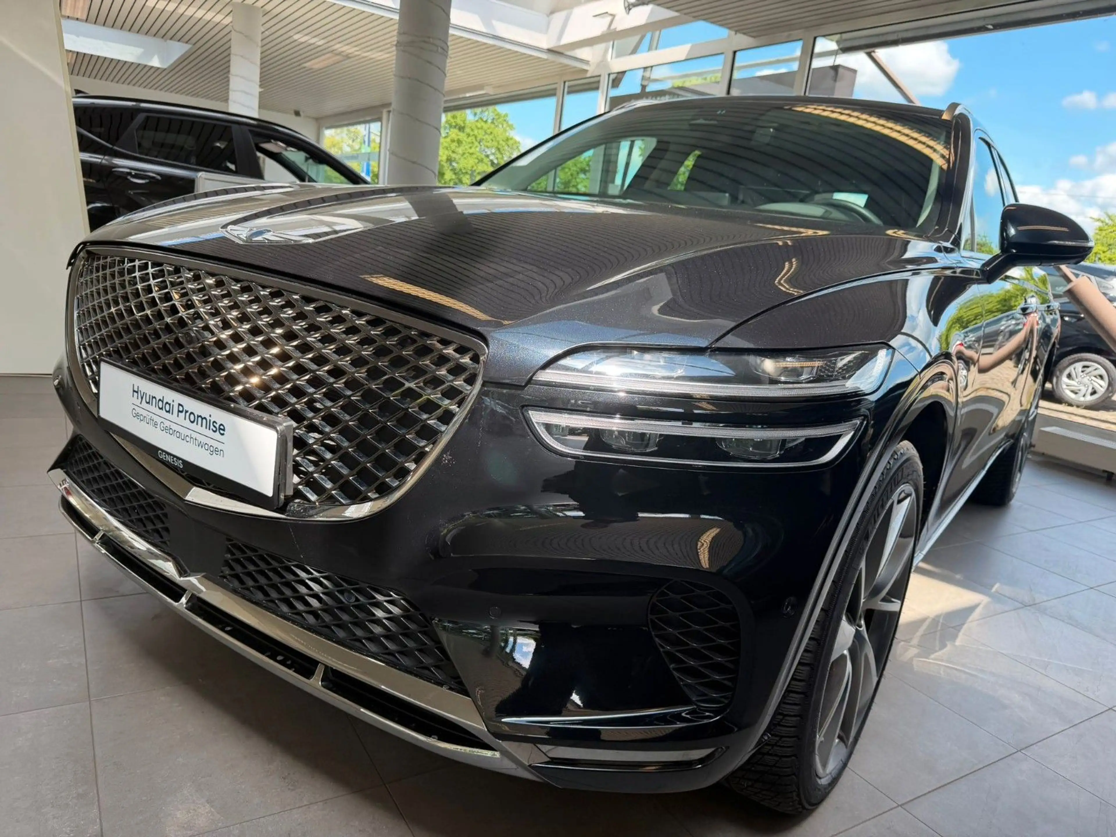 Genesis GV70 2.2 D 8AT AWD Luxury Pano Tech Lexicon Comf — photo 3