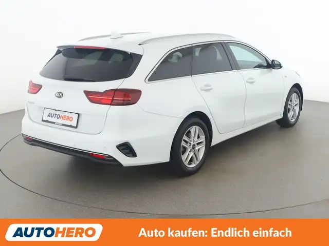 Kia Ceed view 6
