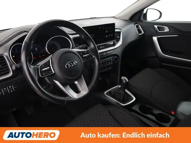 Kia Ceed view 11