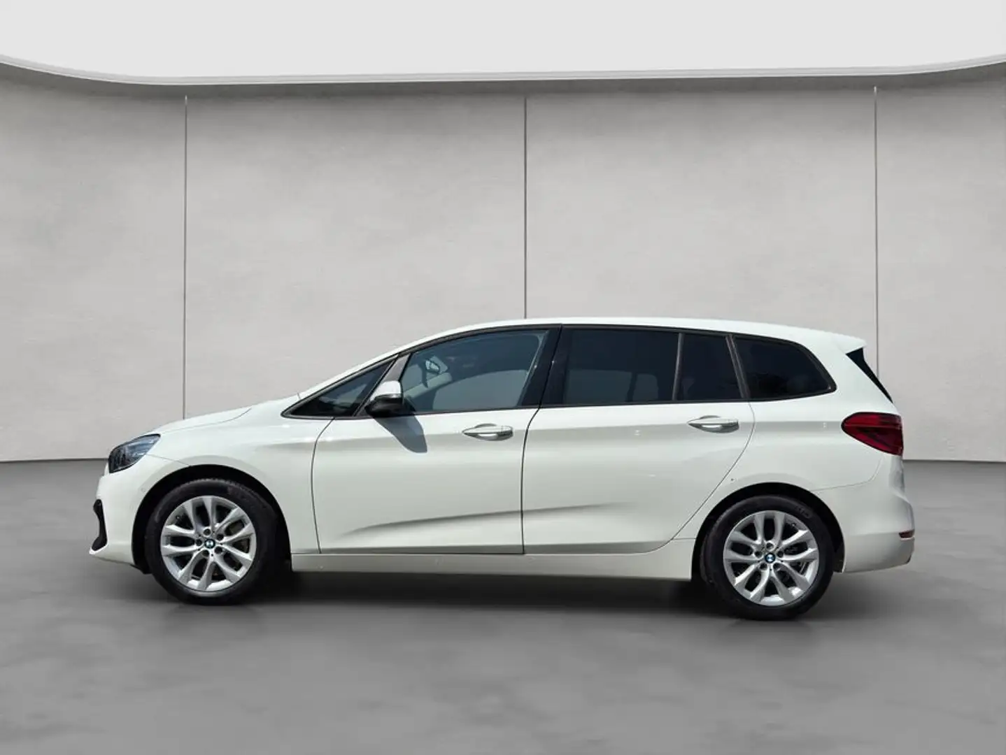 BMW 220 220i Gran Tourer Aut. Advantage *LED* Weiß - 2