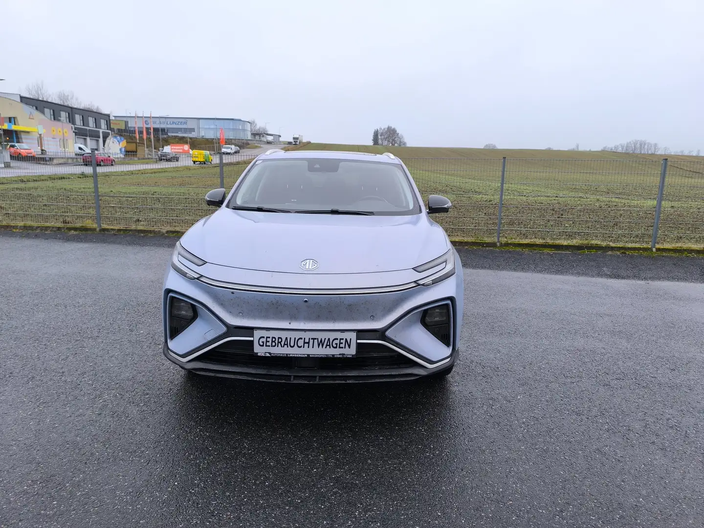 MG Marvel R Performance Allrad 100% elektrisch Blau - 2