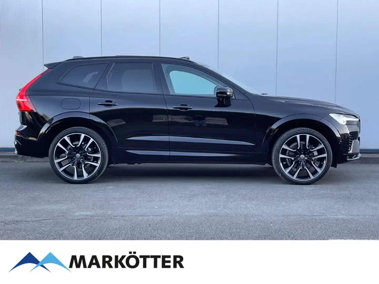 Volvo XC60 T8 AWD Recharge Ultimate Dark/22''/StandH Schwarz - 1