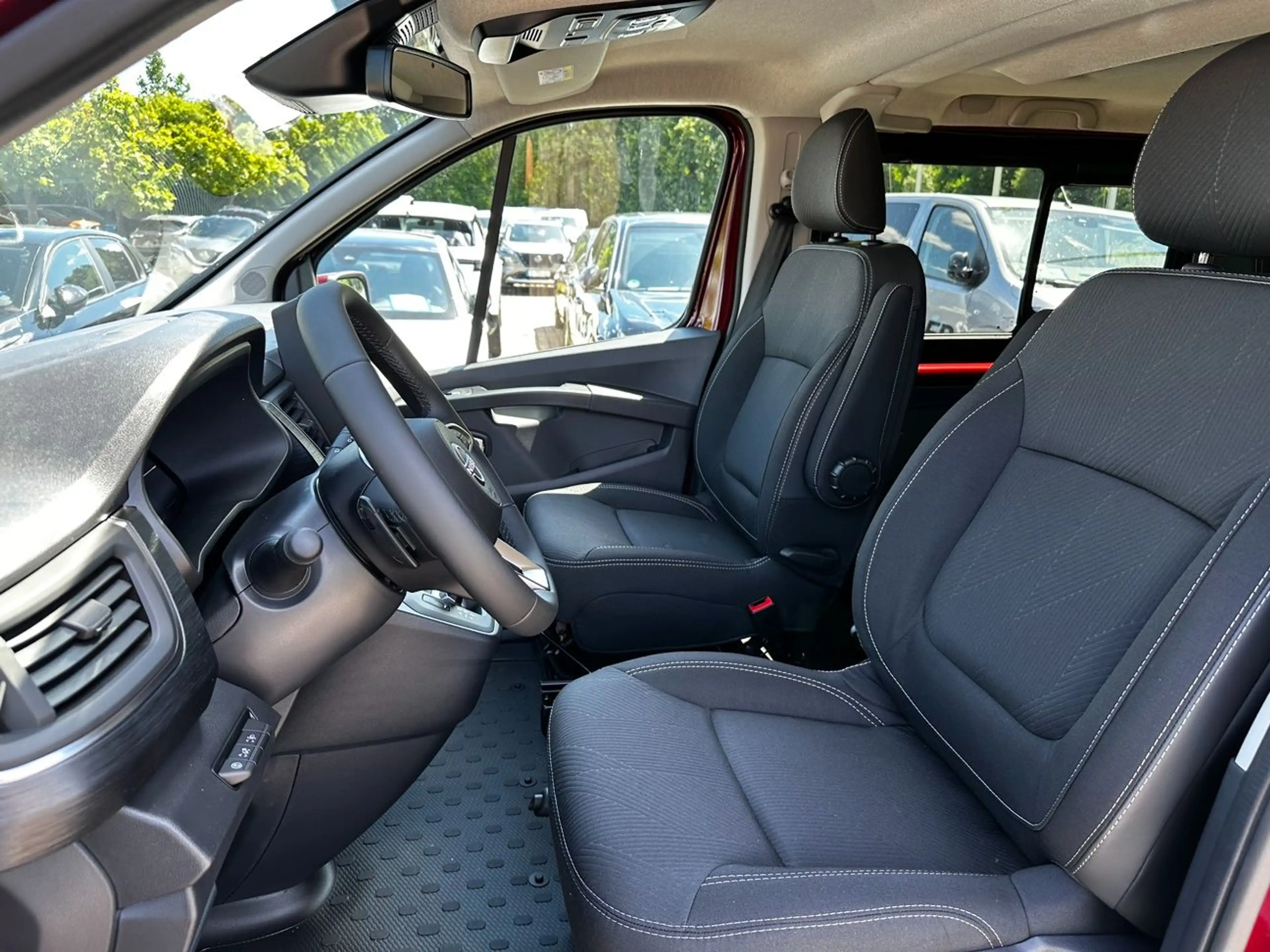 Nissan Primastar Kombi dCI 170 L1H1 2.8t Tekna ACC+LED — photo 15
