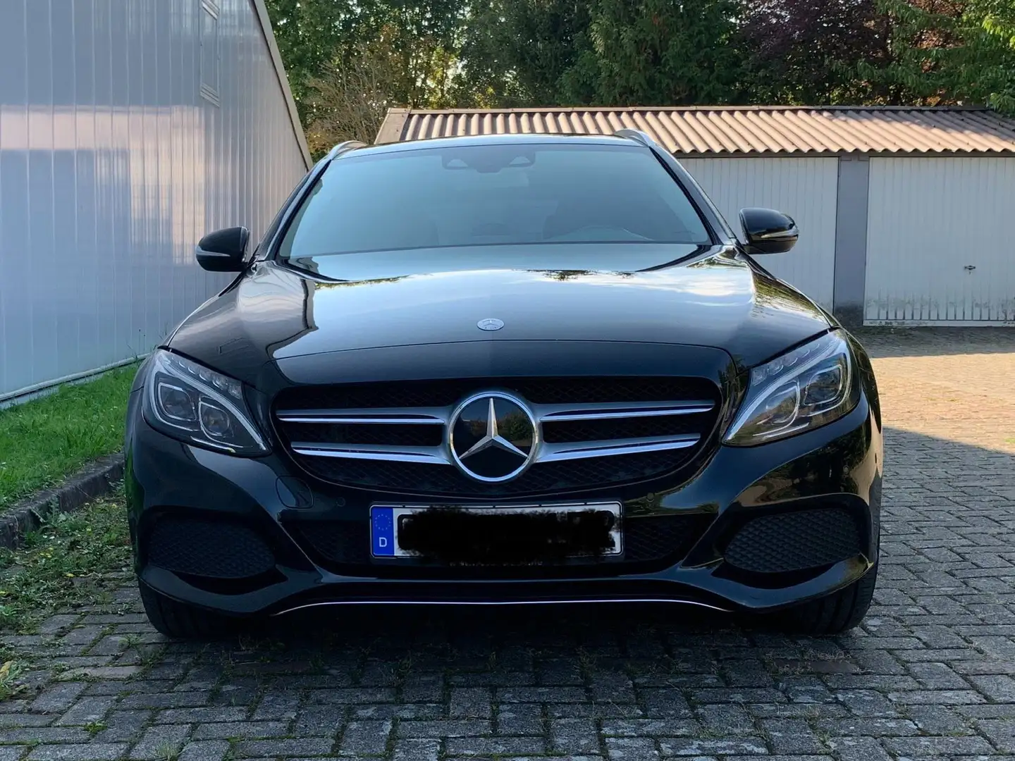 Mercedes-Benz C 250 C 250 (BlueTEC) d 4Matic T 7G-TRONIC Avantgarde Schwarz - 1