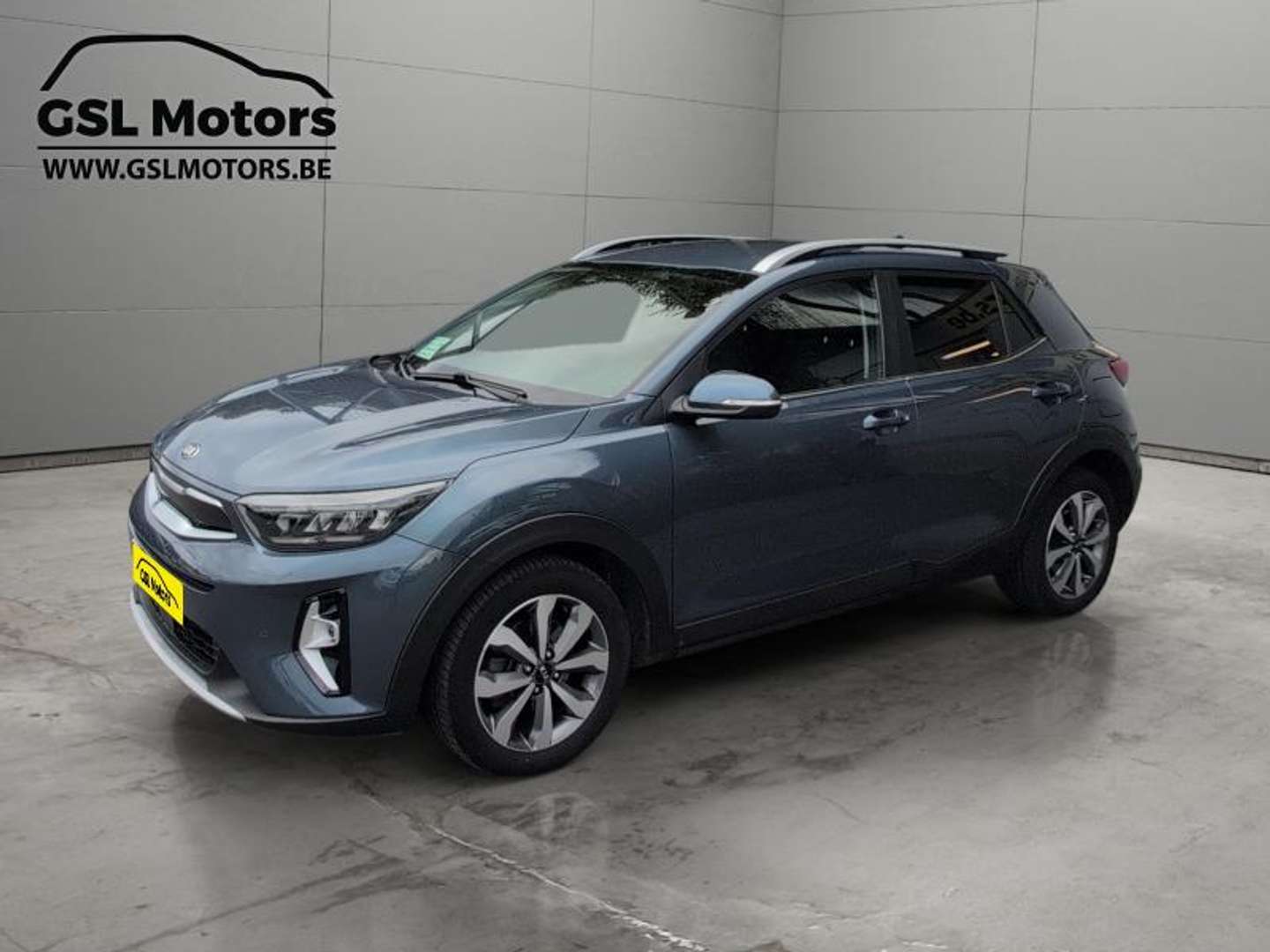 Kia Stonic nuo 249 €/ mėn Benzinas 2021m. Sedanas Mechaninė