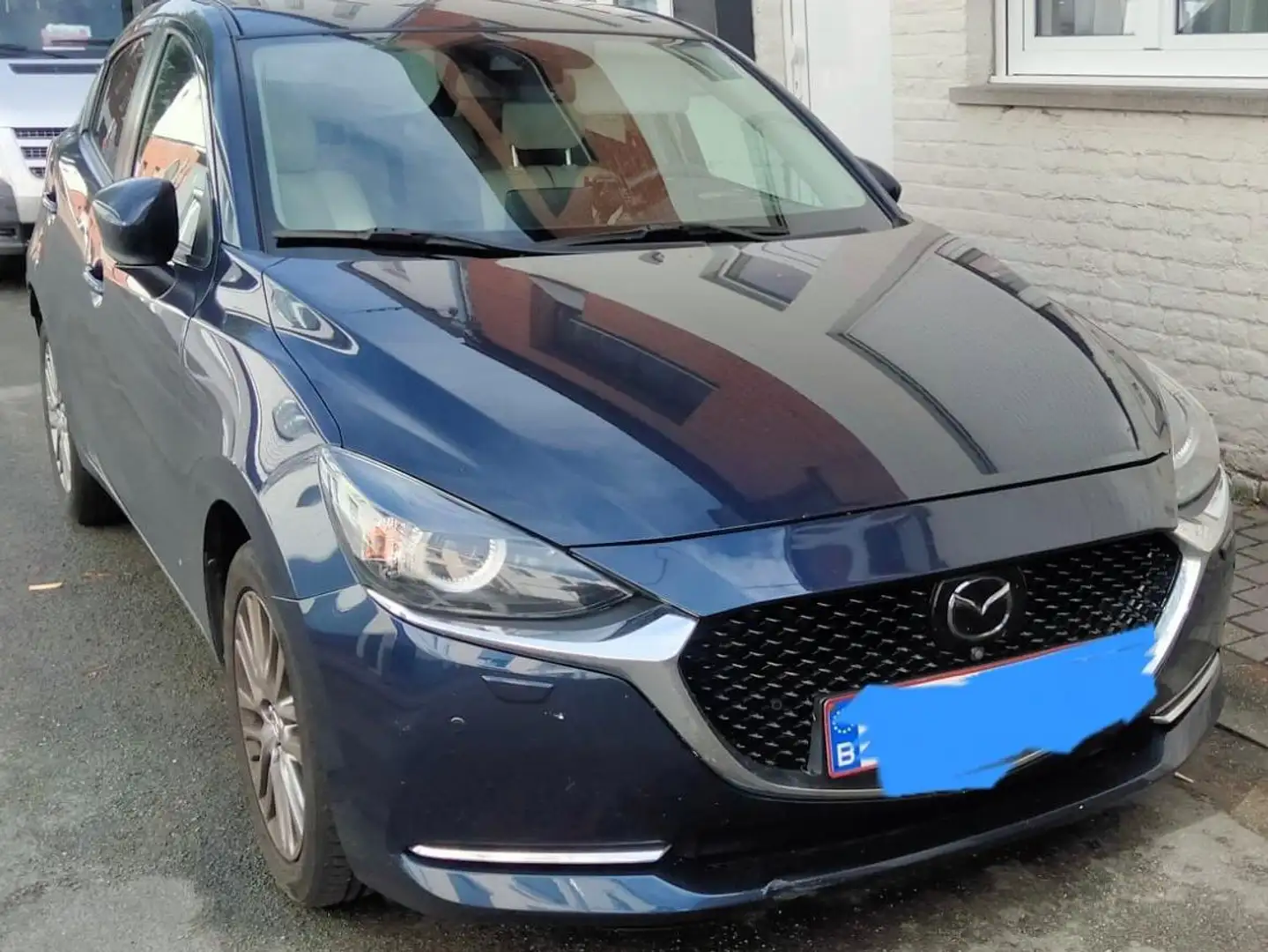 Mazda 2 2 1.5i e-Skyactiv-G MHEV Homura Blauw - 1