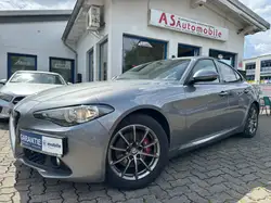 Alfa Romeo Giulia 2.2 JTDM Aut+NAVI+ACC+KLIMATRONIK+KAMERA+TEMPOMAT
