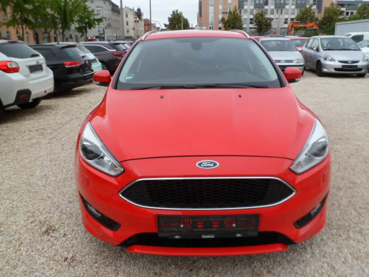 Ford Focus Titanium *TOP ZUSTAND;NAVI;AHK;SH* Rot - 1