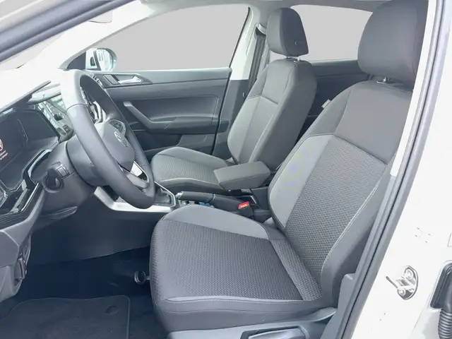 Volkswagen Taigo view 9