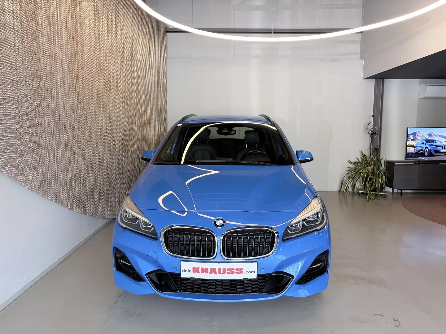 BMW 220 d xDrive Gran Tourer Blau - 2