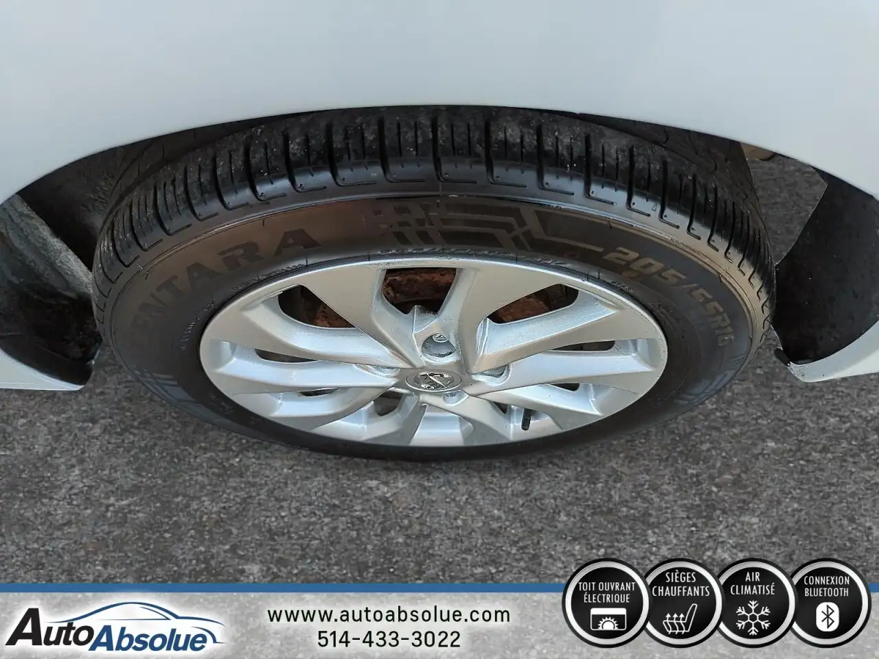 Nissan Sentra снимка Nissan Sentra