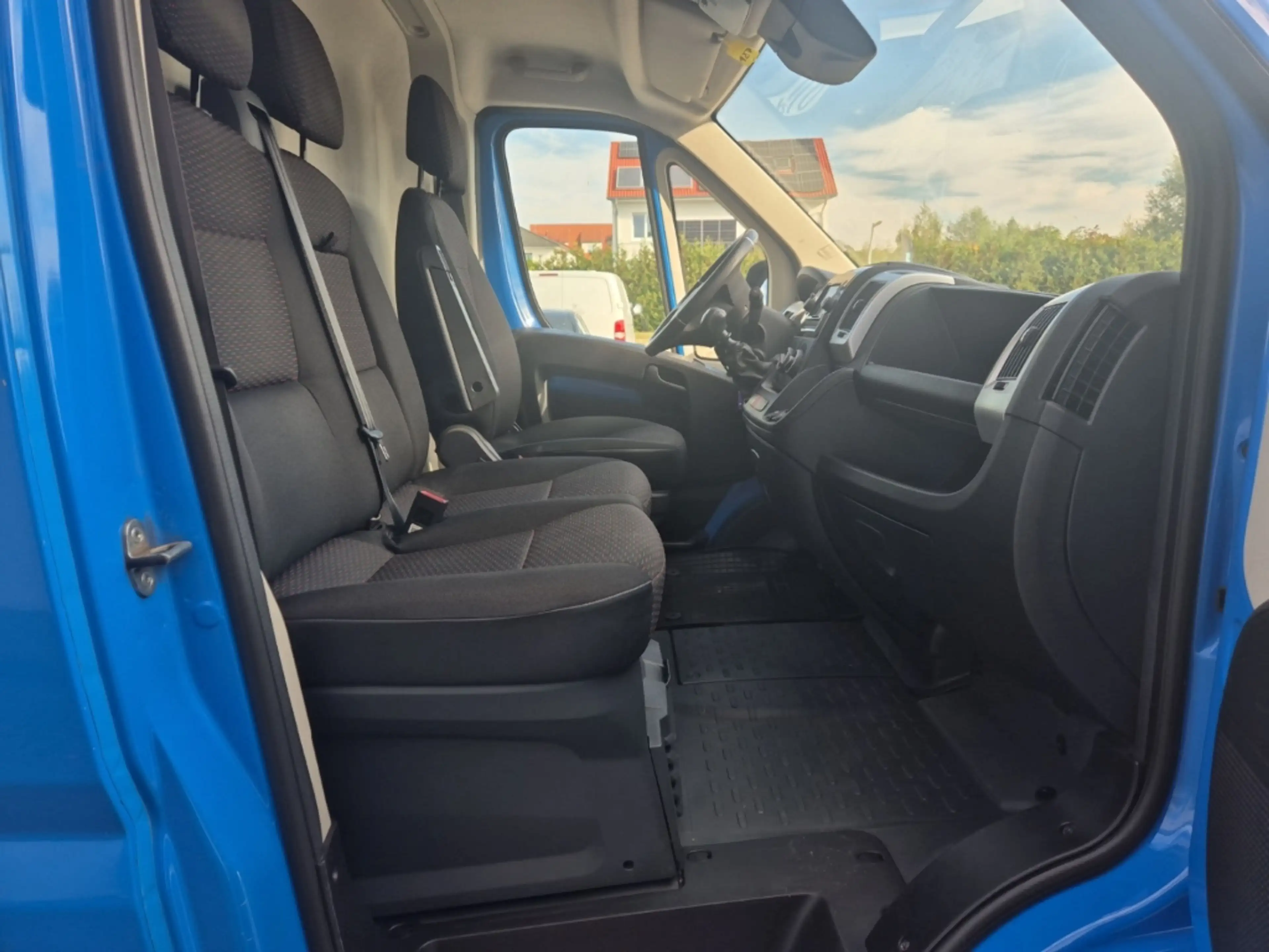 Opel Movano C Cargo Edition L2H2 2.2D,Navi,Kamera+PDC,Klima — photo 12