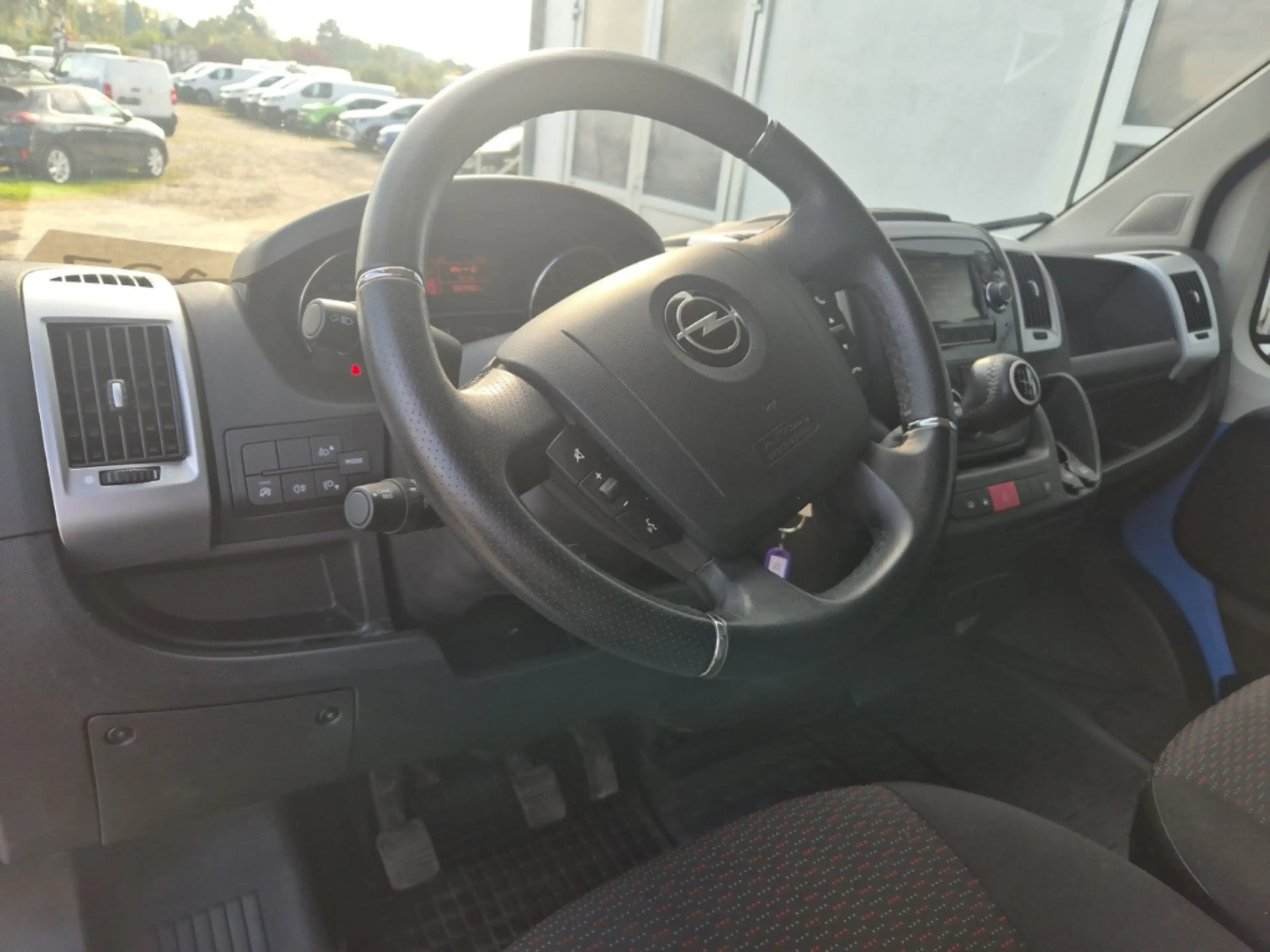 Opel Movano C Cargo Edition L2H2 2.2D,Navi,Kamera+PDC,Klima — photo 13