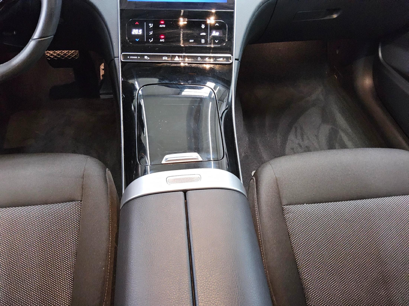 Mercedes-Benz C 200 T d Avantgarde Night Navi LED Shz — photo 6