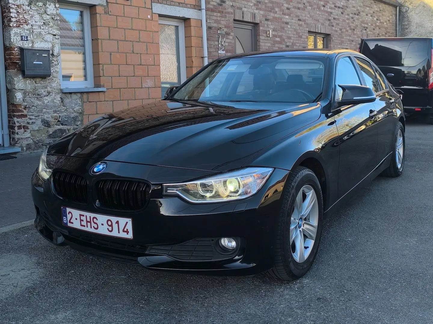 BMW 316 d Чёрный - 2