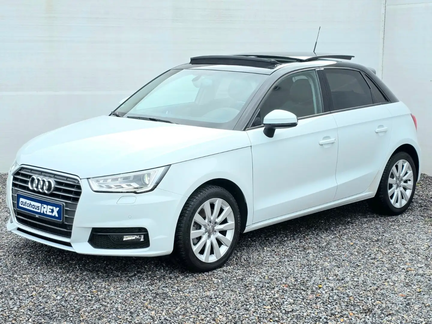 Audi A1 Sportback SPORT 1,4 TFSI S-tronic 15.900Km Weiß - 1