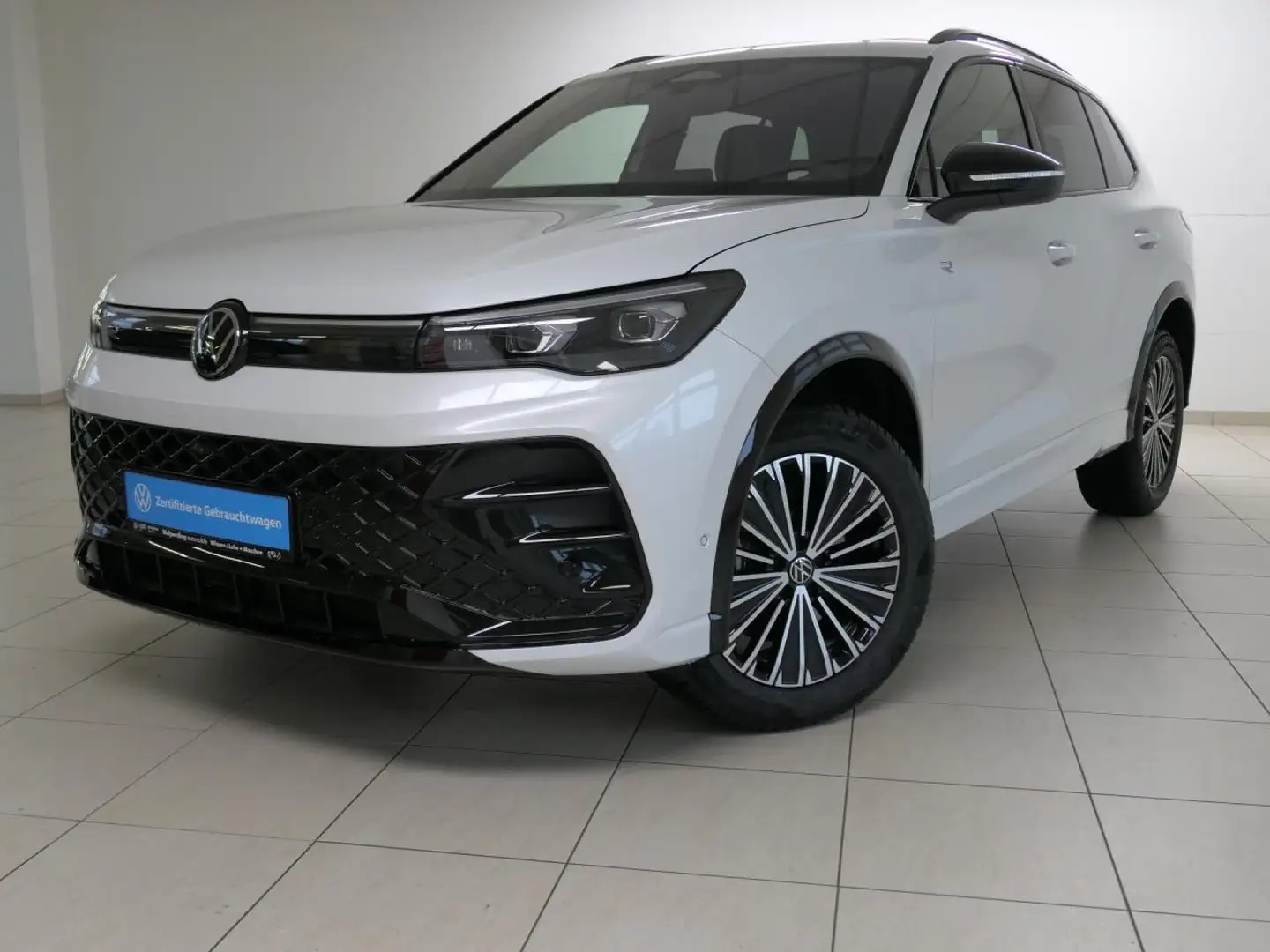 Volkswagen Tiguan 2.0 TDI 4 Motion DSG R-line/Black Style LED Weiß - 2