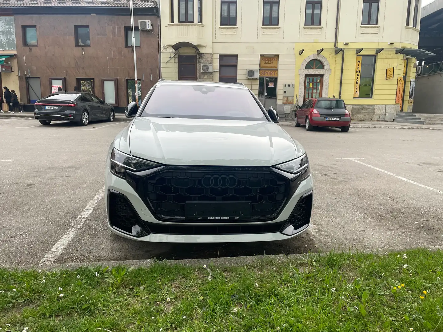 Audi SQ8 leasing pano AHK alcantara alle assistenzsysteme Biały - 2