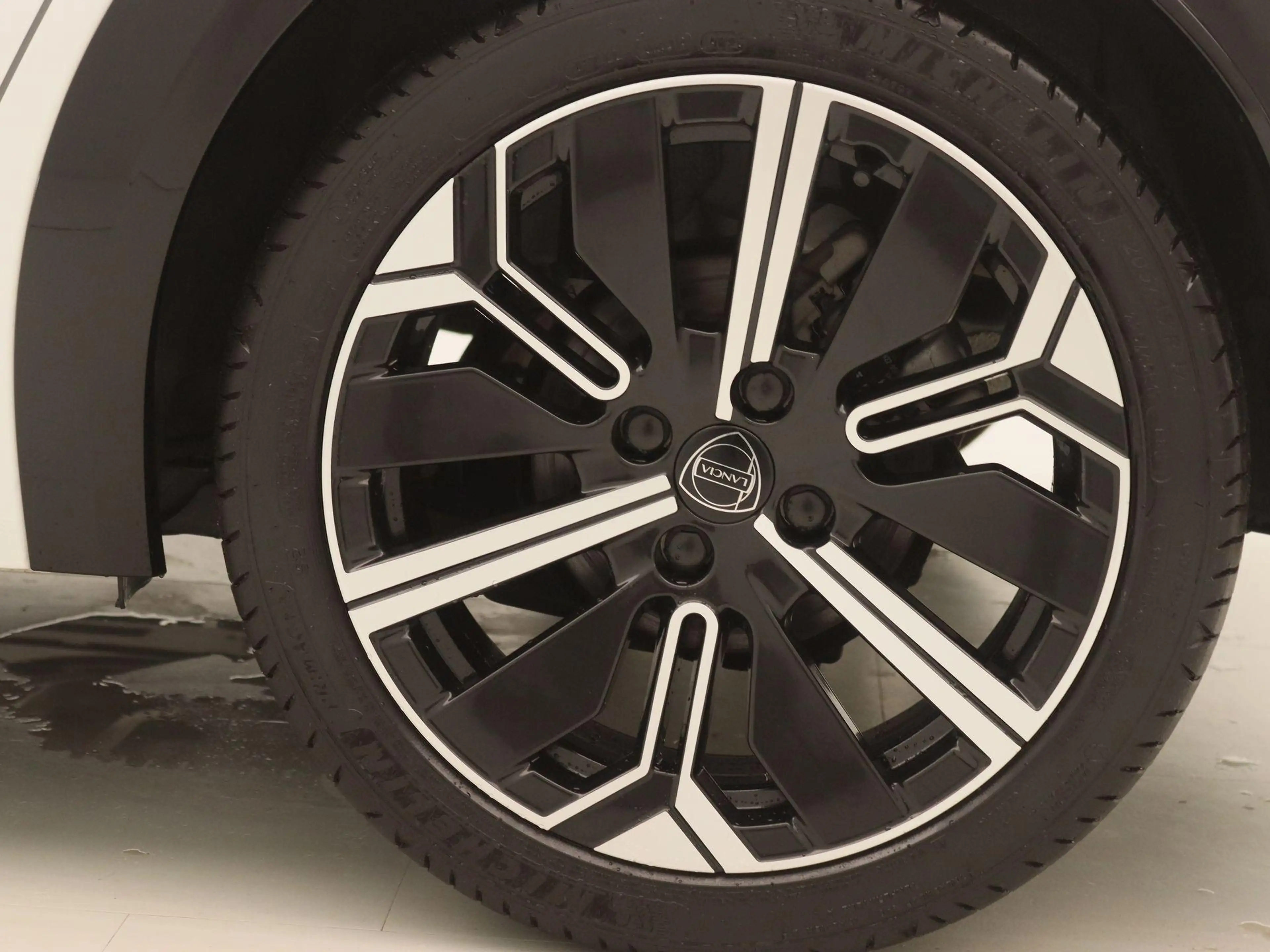 Lancia Ypsilon 1.2 Turbo Hybrid LX | Camera Voor + Achter | Apple — photo 15