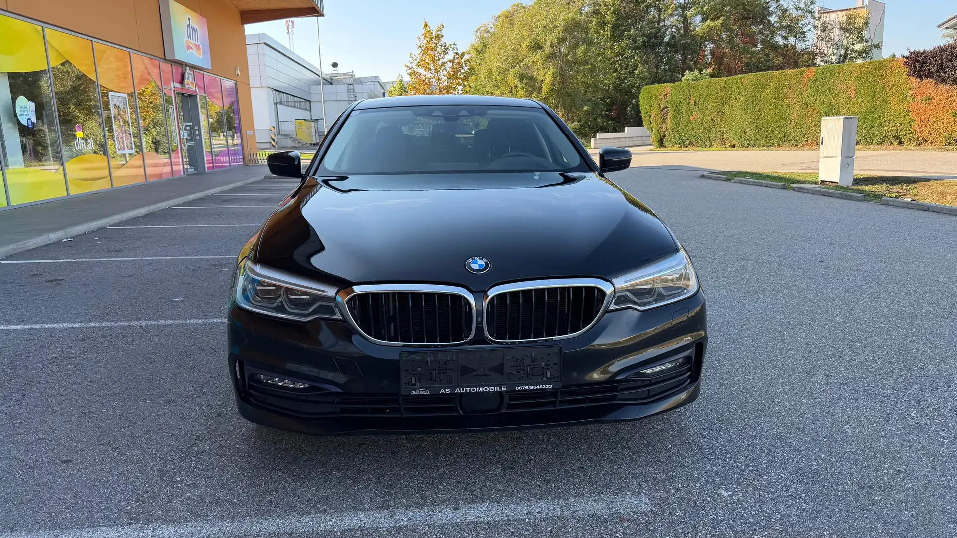 BMW 520 520 d xDrive Sport Line Finanzierung. Schwarz - 2