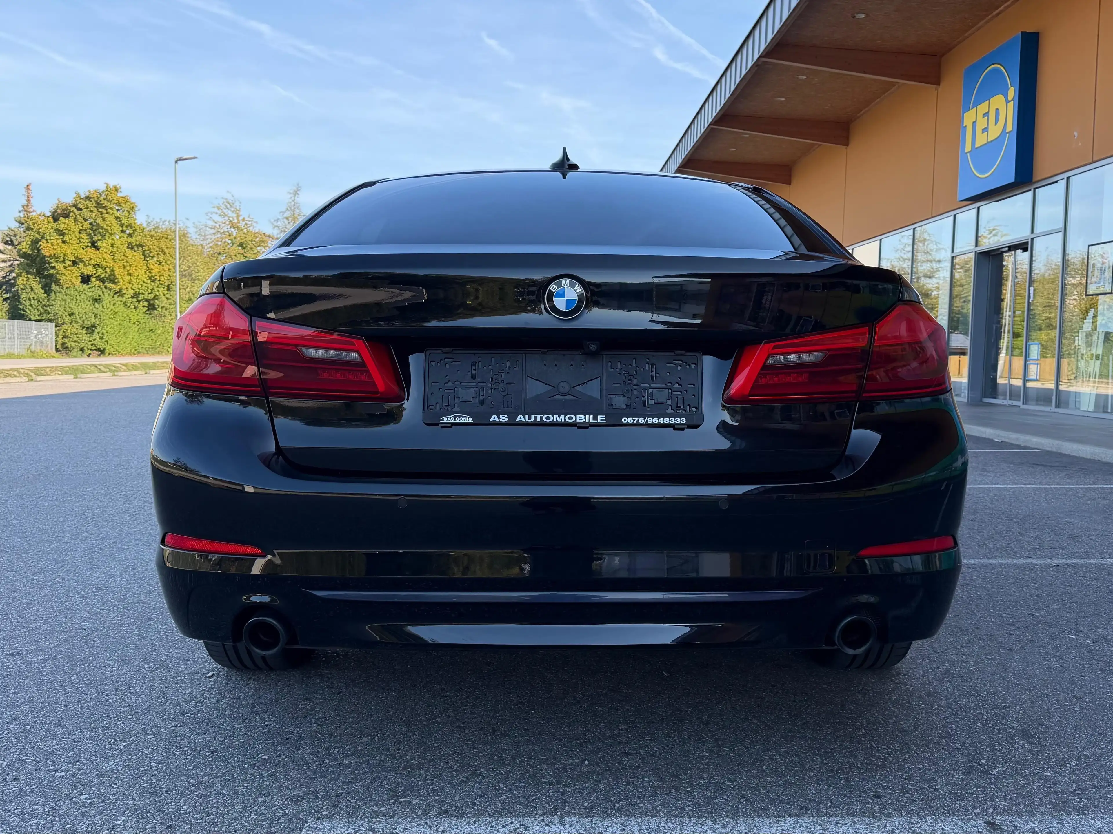 BMW 520 520 d xDrive Sport Line Finanzierung. — photo 4