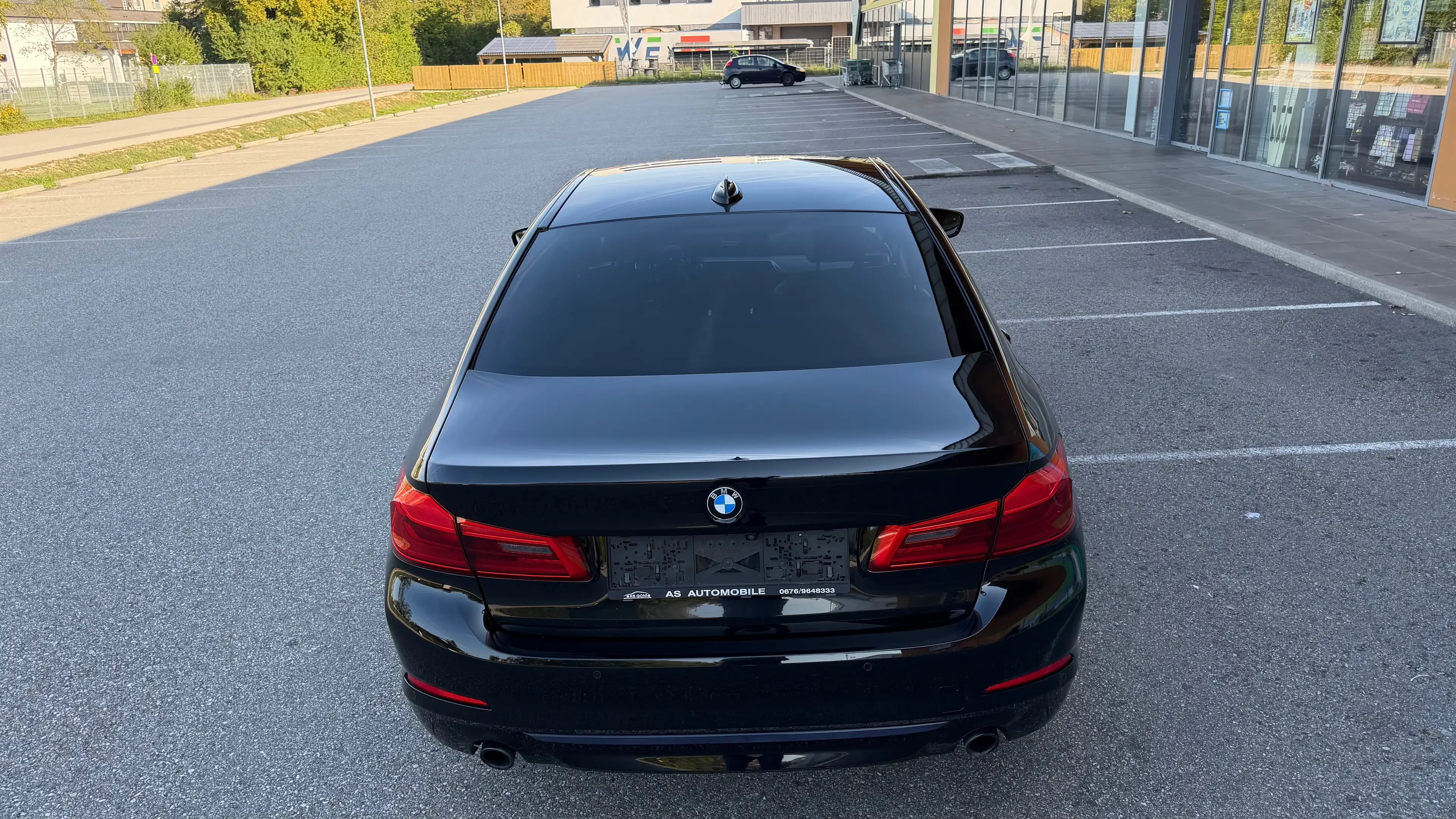 BMW 520 520 d xDrive Sport Line Finanzierung. — photo 9