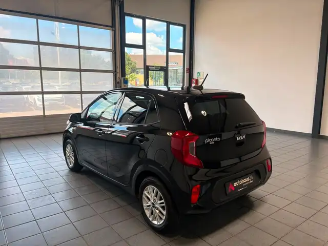 Kia Picanto view 4