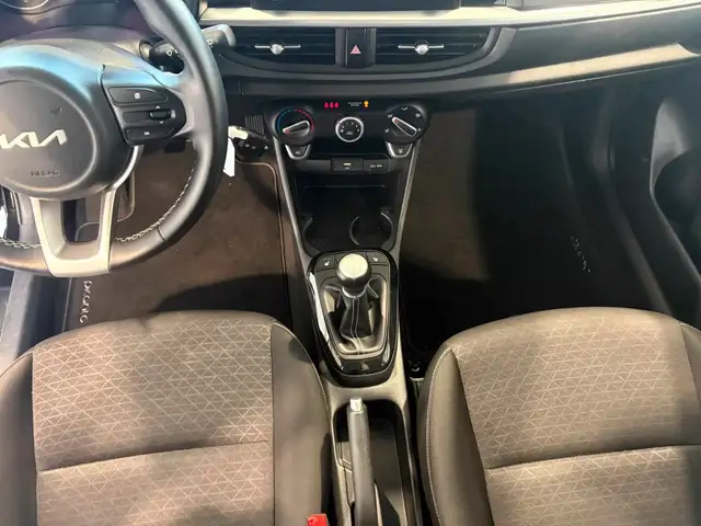 Kia Picanto view 12