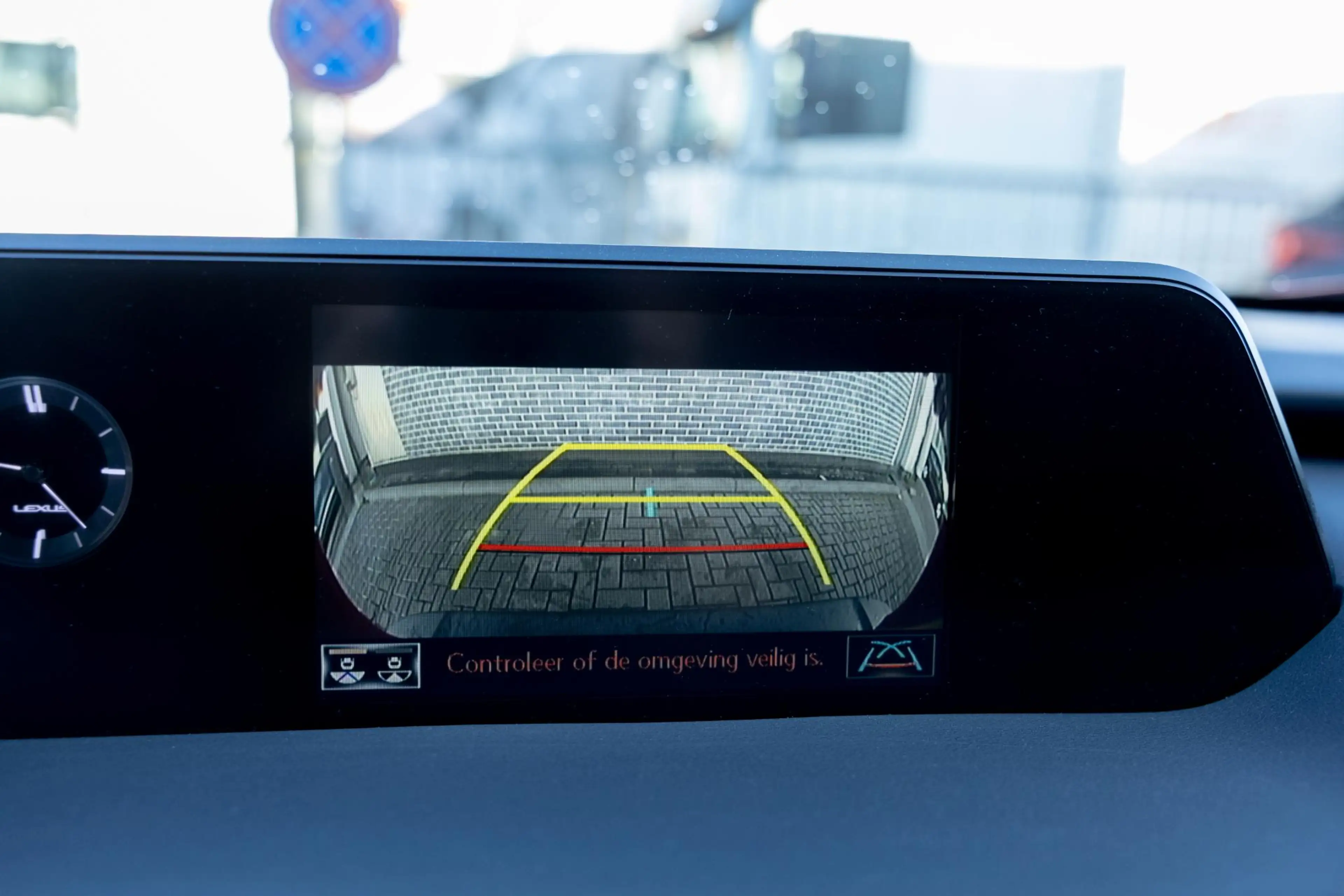 Lexus UX 250h F Sport First Edition | Triple LED Koplampen | Ach — photo 9