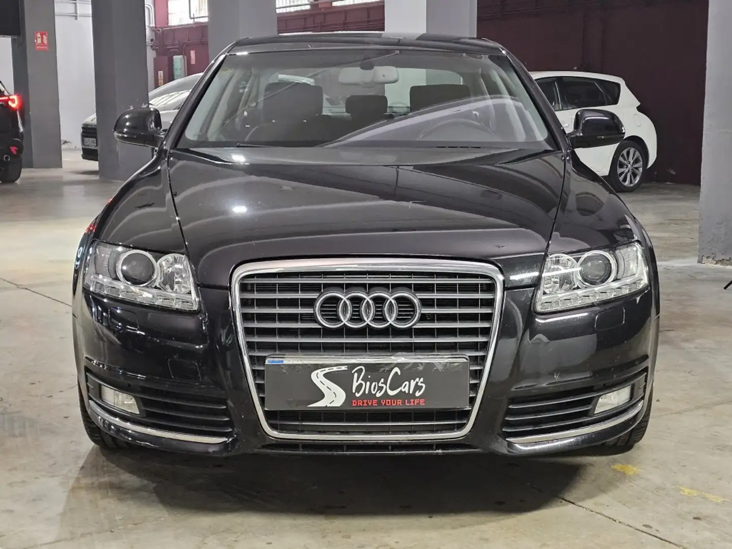 Audi A6 2.0TDI Corporate Multitronic 170 Negro - 2