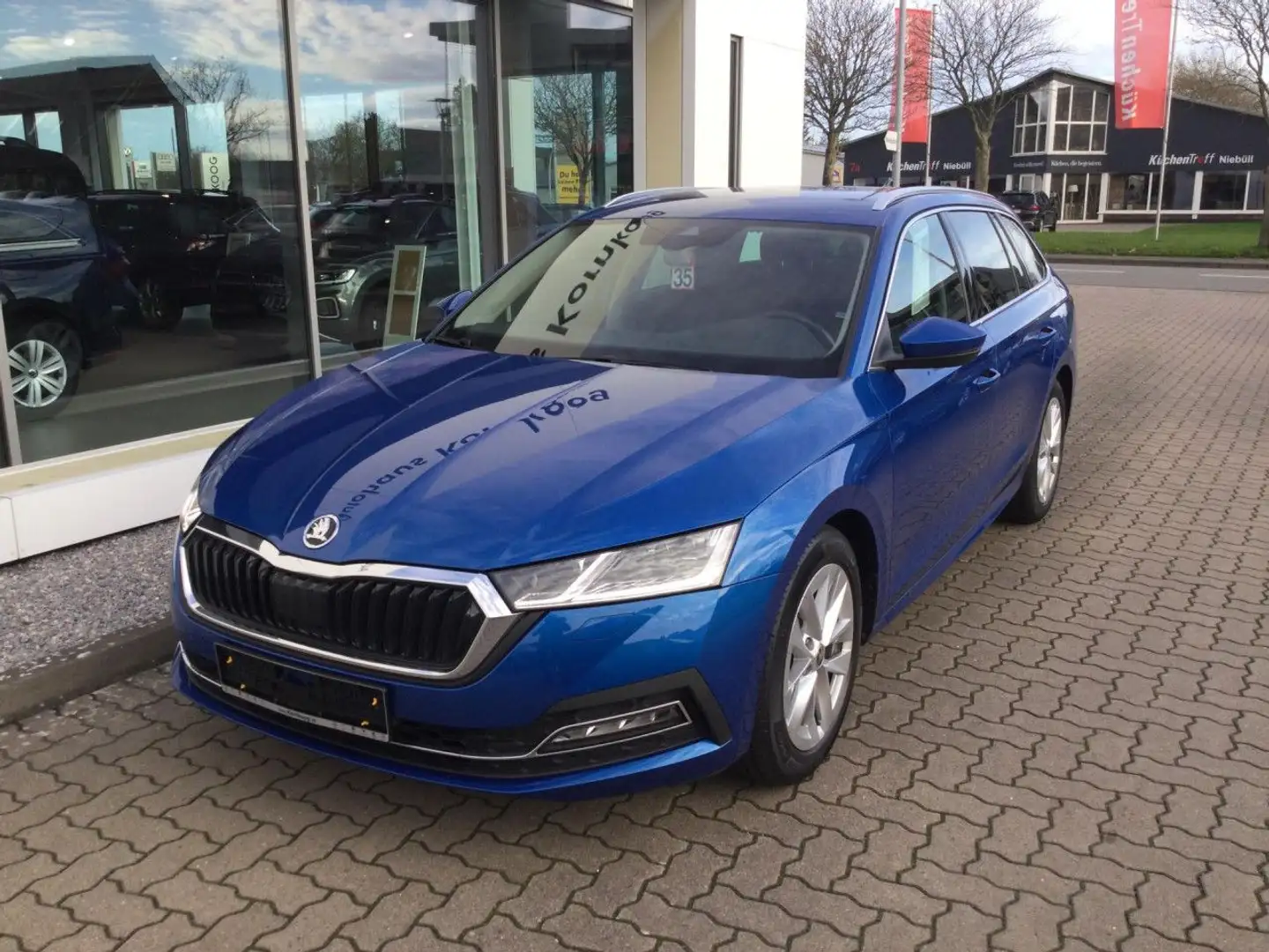 Skoda Octavia Combi 2.0 TDI DSG Style LED NAVI APP ACC A Bleu - 2
